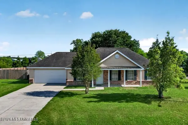 4 Arbor Bend Drive, Picayune, MS 39466