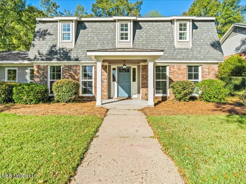 215 Wildwood Trace, Hattiesburg, MS 39402 - #1