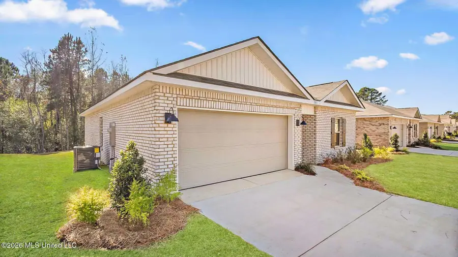 112 Cedar Ridge Boulevard, Pearl, MS 39208 - #2