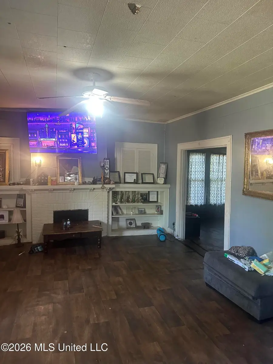 299 W Shaw Avenue, Drew, MS 38737 - #3
