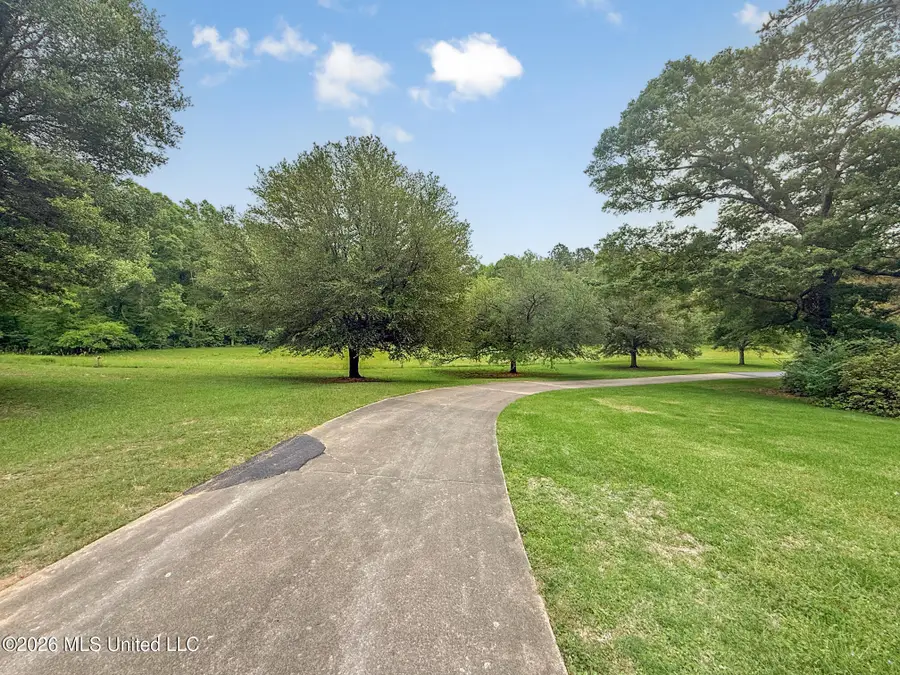 2039 Perrott Road, McComb, MS 39648 - #3