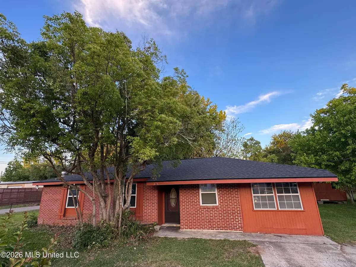401 Third Street, Bay Saint Louis, MS 39520 - #1
