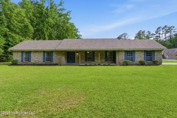 300 Ark Lane, Petal, MS 39465