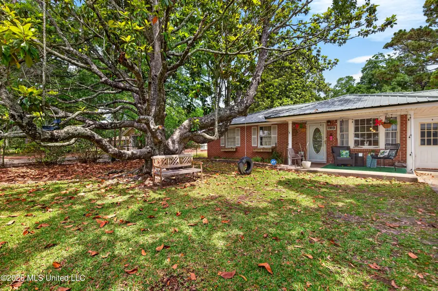 1919 Stuart Avenue, Ocean Springs, MS 39564 - #2