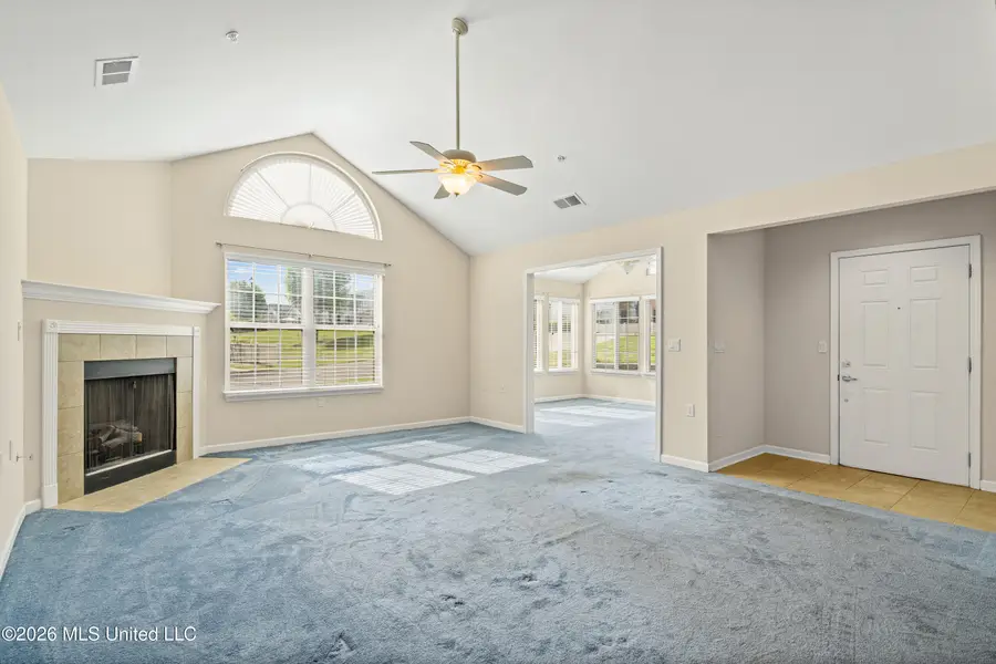 8686 Parkview Oaks Circle, Olive Branch, MS 38654 - #2