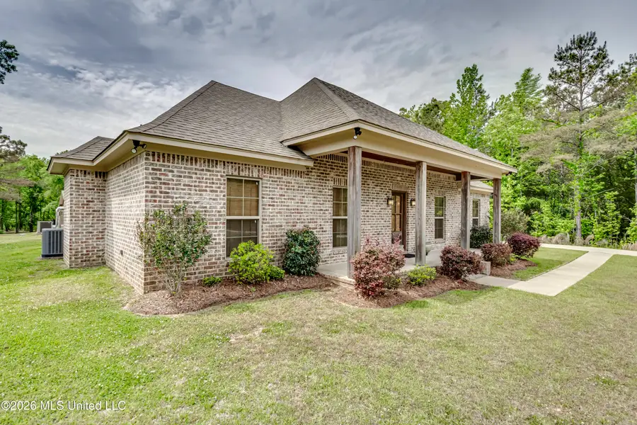 2401 Ratliff Road, Raymond, MS 39154 - #2