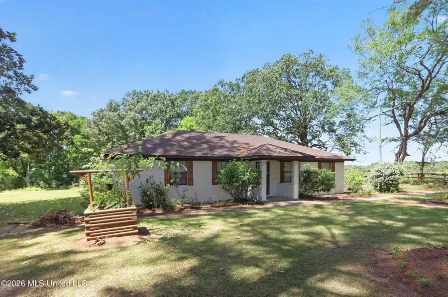 239 Twin Lakes Drive, Canton, MS 39046 - #2