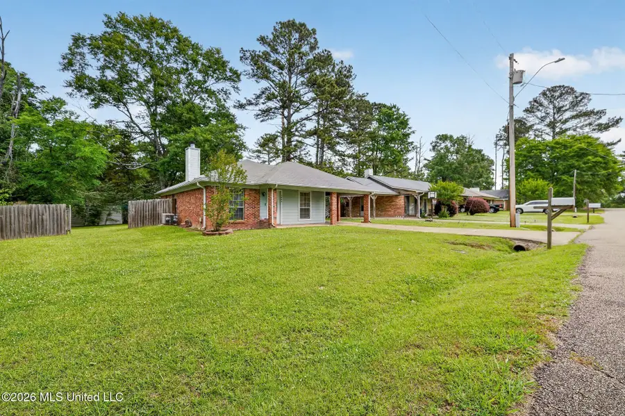 1444 Cherrie Avenue, Jackson, MS 39212 - #2