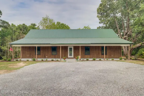 13428 Byrnes Drive, Saucier, MS 39574
