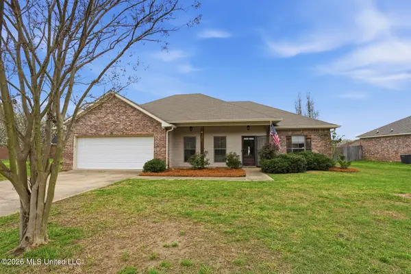 550 Oak Park Circle, Pearl, MS 39208