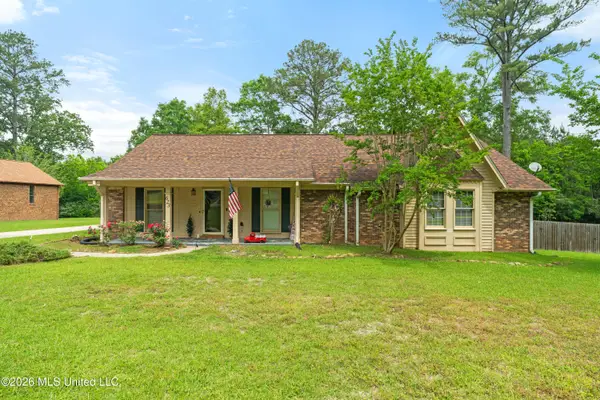 623 Cherry Lane, Laurel, MS 39440
