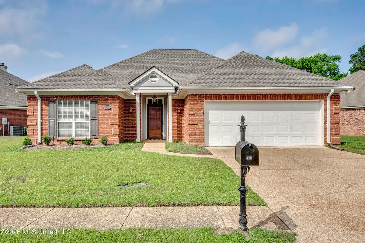 219 Garden Drive, Brandon, MS 39042 - #1
