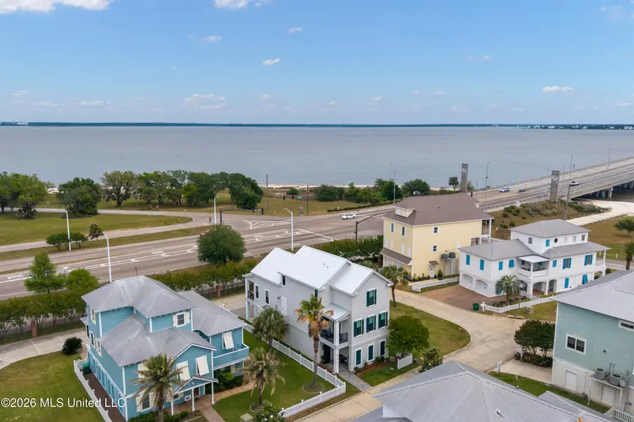 10 Chapel Hill Road, Bay Saint Louis, MS 39520 - #2