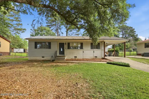 1946 Carolyn Lane, Pearl, MS 39208