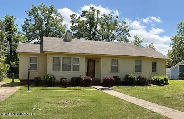 714 Bell Avenue, Greenwood, MS 38930 - #1