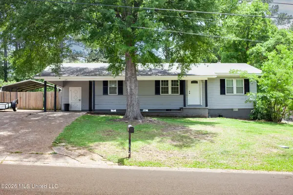 124 Ann Drive, Pearl, MS 39208