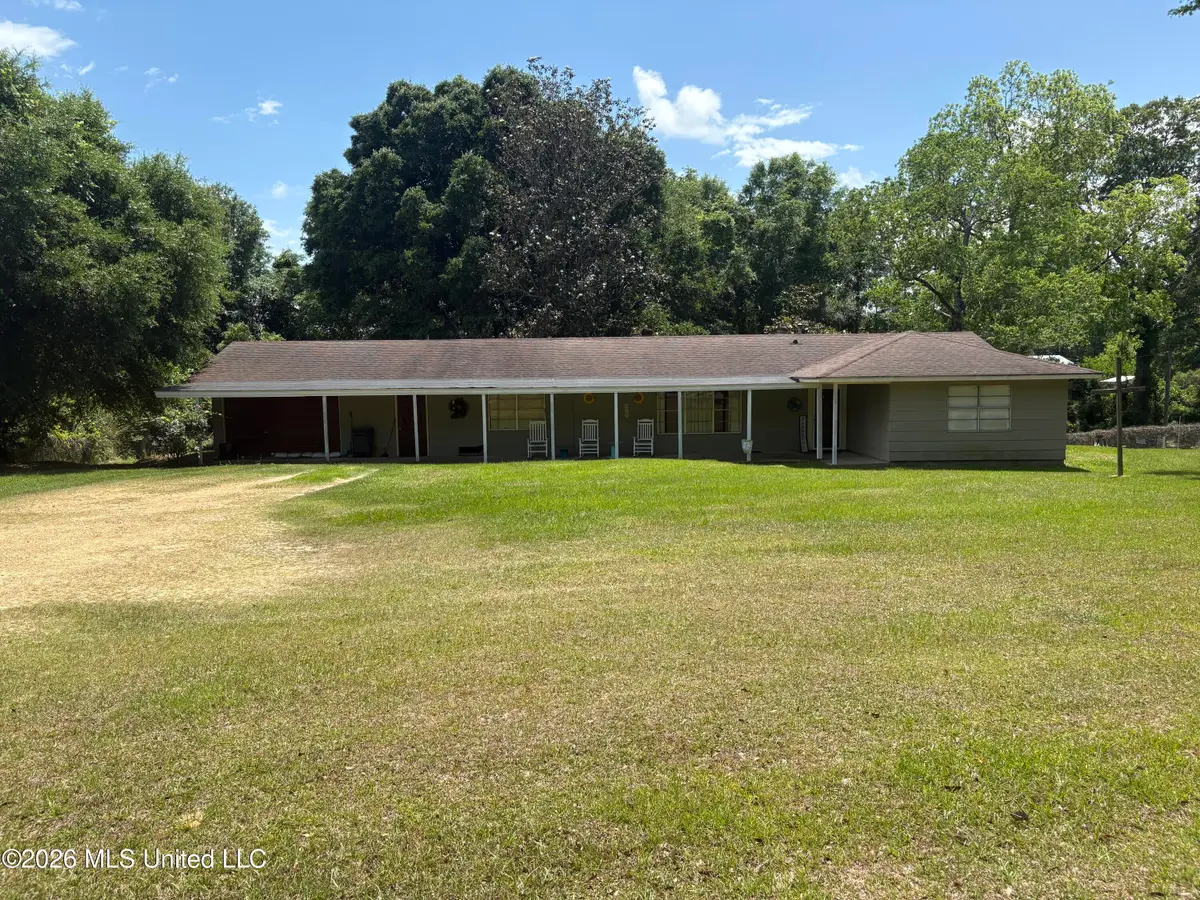1728 Walton Avenue, Wiggins, MS 39577 - #1