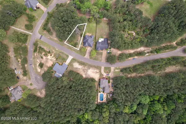 Clubview Drive, Carthage, MS 39051