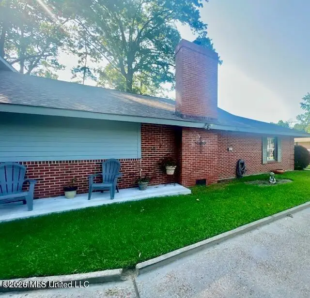 35 Oakhurst Drive, Natchez, MS 39120 - #3
