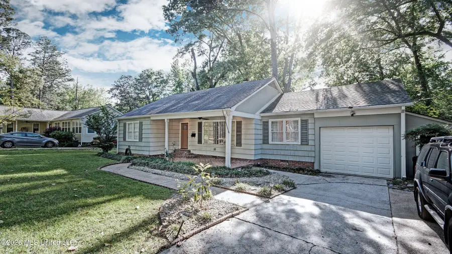 4527 Meadowridge Drive, Jackson, MS 39206 - #2