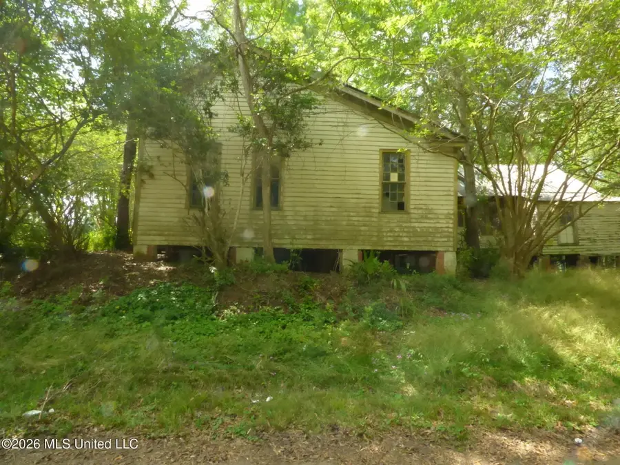 261 Holmes Street, Liberty, MS 39645 - #3