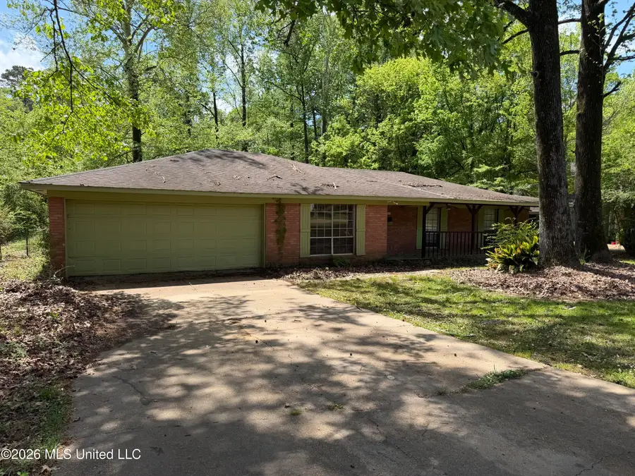 865 Fairfax Circle, Jackson, MS 39211 - #3