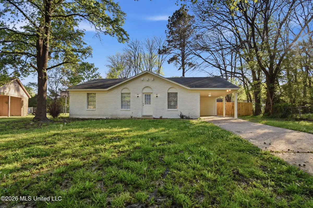 6460 Birchfield Circle, Horn Lake, MS 38637 - #1