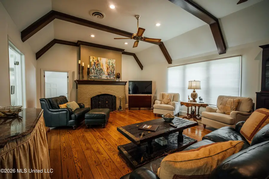 902 Mound Street, Belzoni, MS 39038 - #3