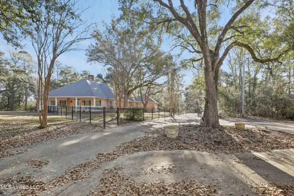 29109 W Dubuisson Road, Pass Christian, MS 39571