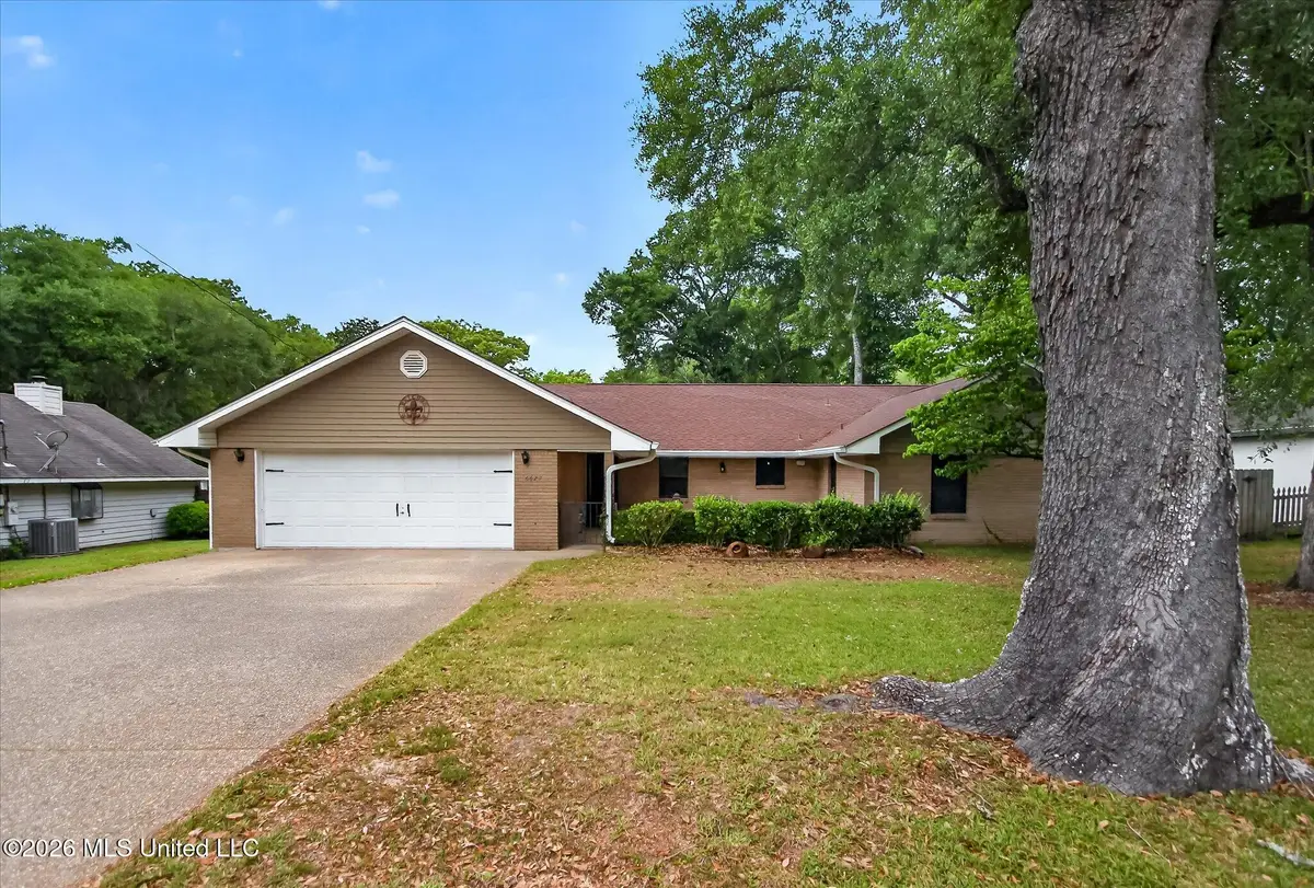 6627 Golf Club Drive, Diamondhead, MS 39525 - #1