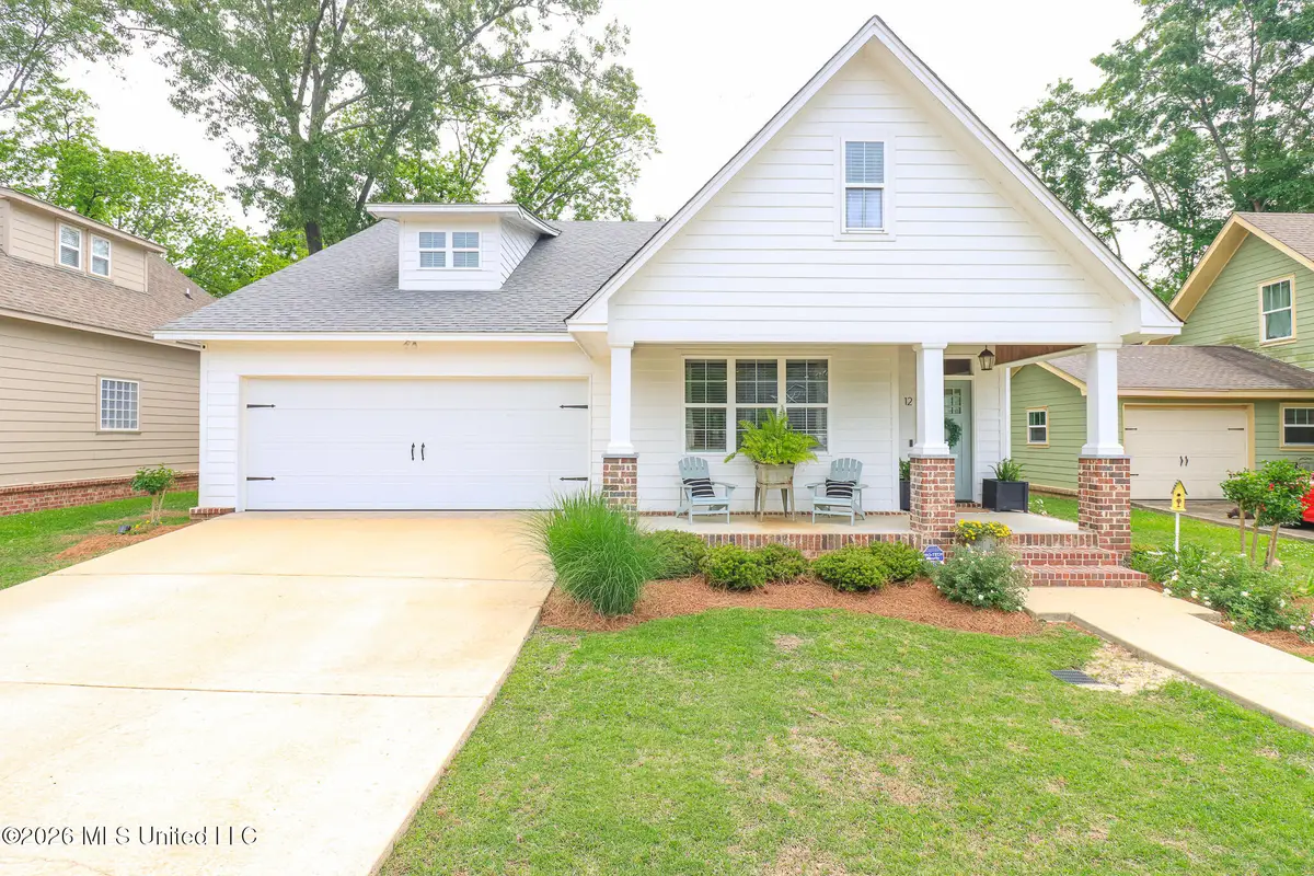 12 Oakwood Glen, Clinton, MS 39056 - #1