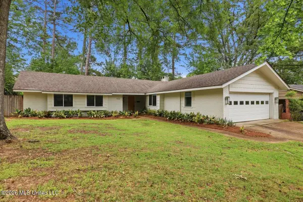 163 Chippewa Circle, Jackson, MS 39211
