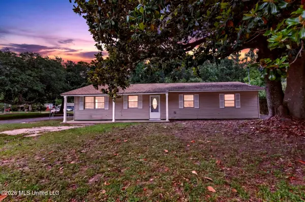 329 Park Drive, Biloxi, MS 39531