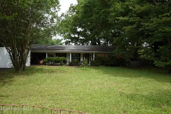 1812 Old Memphis Oxford Road, Coldwater, MS 38618