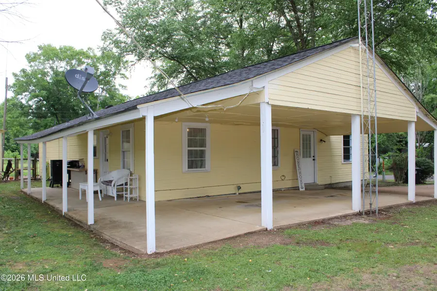 531 Pepper Tree Lane, Senatobia, MS 38668 - #2
