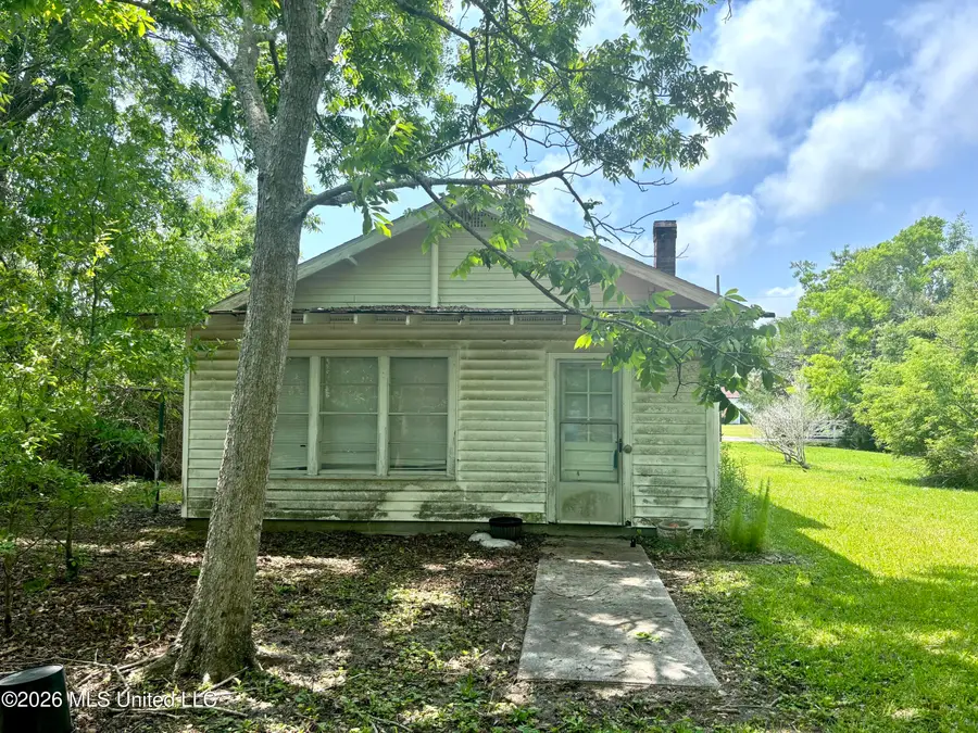 5236 Menge Avenue, Pass Christian, MS 39571 - #3