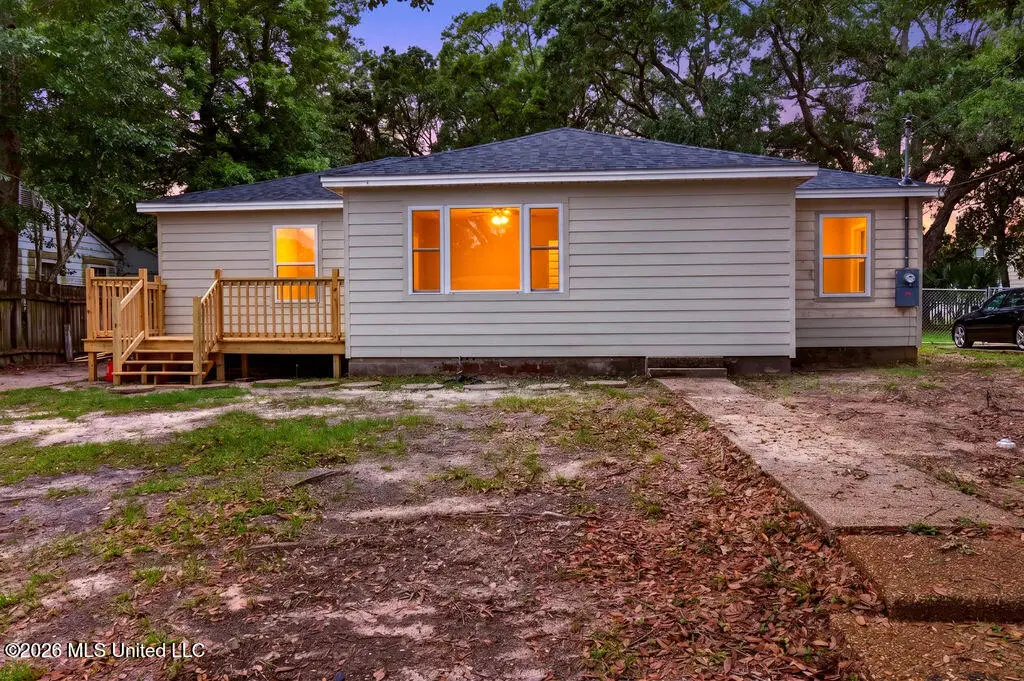 1662 Hollywood Boulevard, Biloxi, MS 39531 - #1