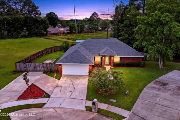 1601 Lori Drive, Ocean Springs, MS 39564
