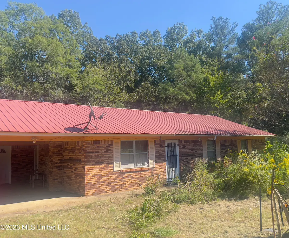 1533 Ccc Line Road, West Point, MS 39773 - #1