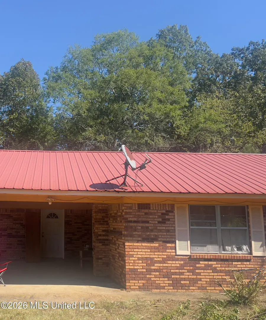 1533 Ccc Line Road, West Point, MS 39773 - #2