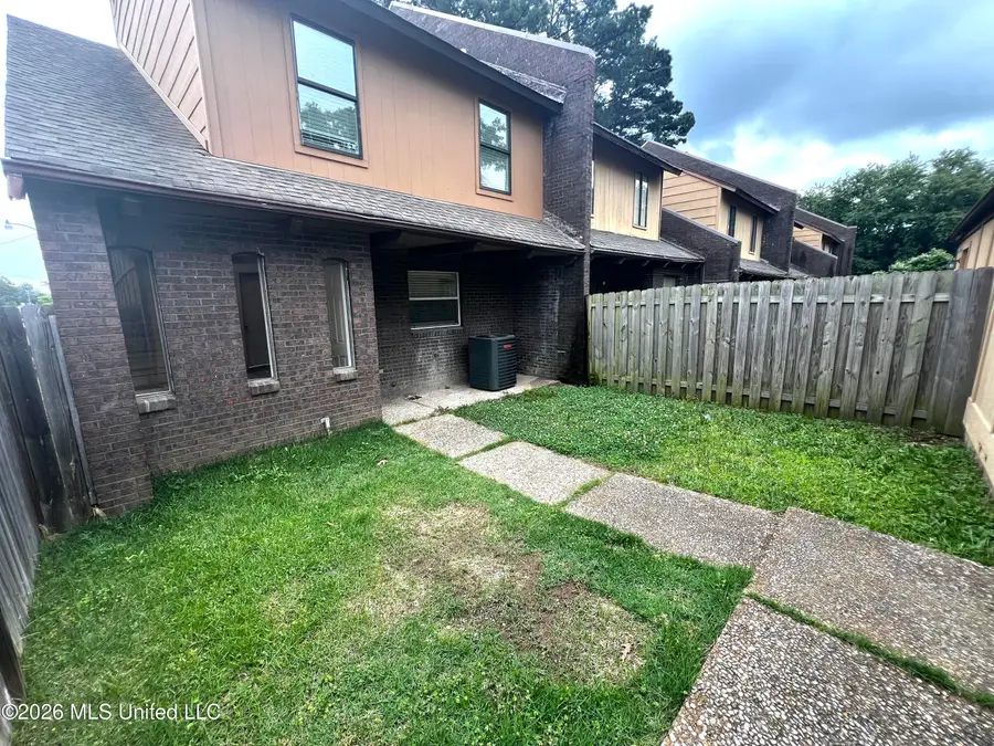 1255 E County Line, Jackson, MS 39211 - #3