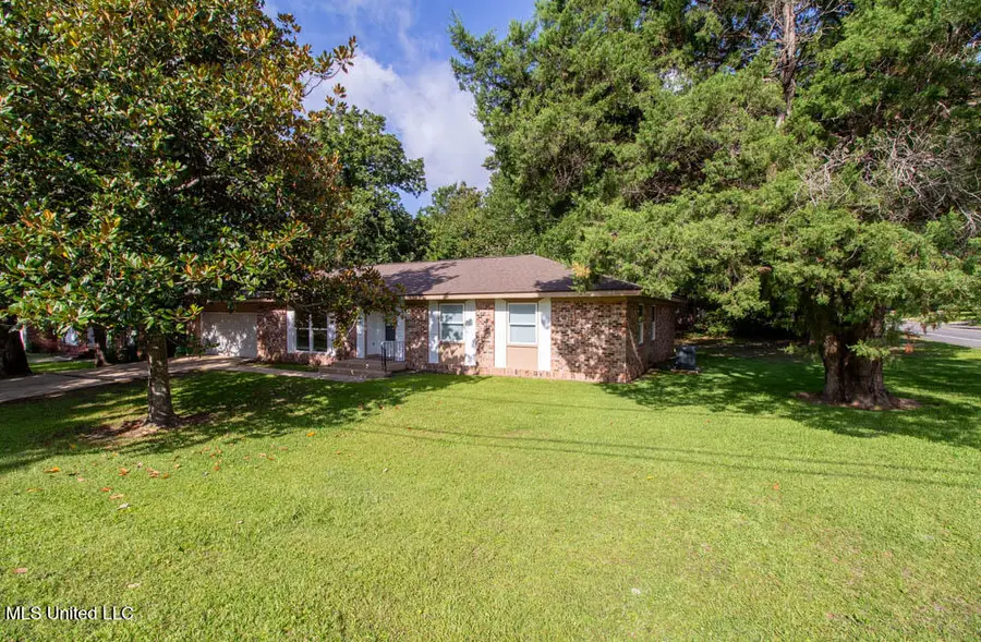 13128 Hanover Drive, Ocean Springs, MS 39564 - #3