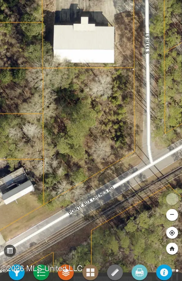 8202 Pointe Aux Chenes Road, Ocean Springs, MS 39564