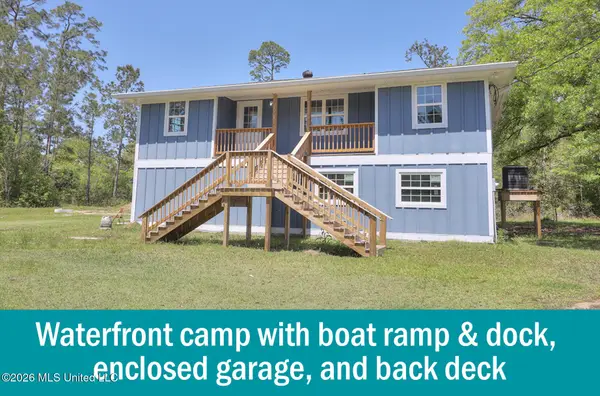 6070 3rd Street, Bay Saint Louis, MS 39520
