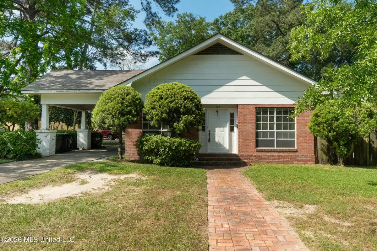204 5th Avenue, Hattiesburg, MS 39401 - #1