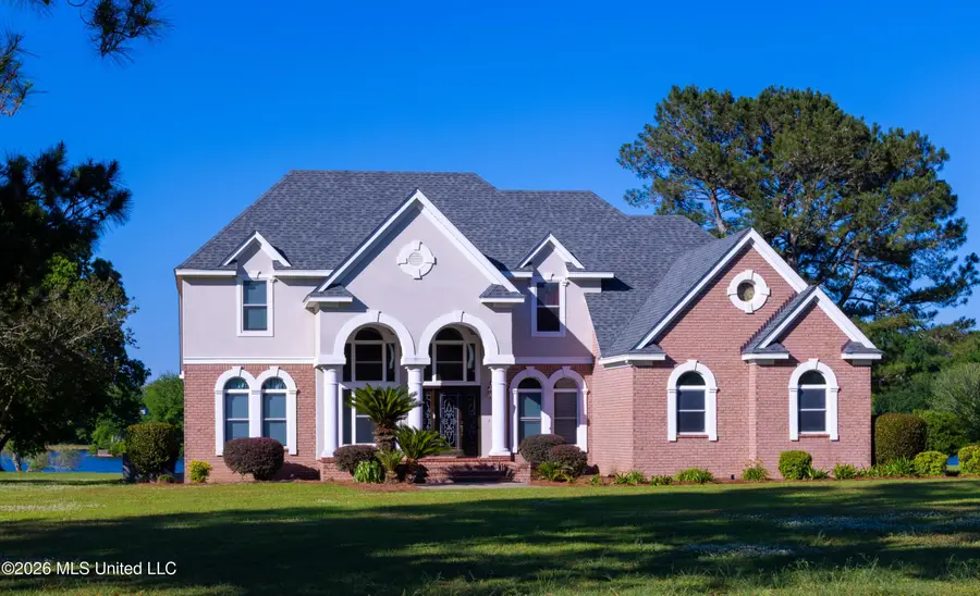15 Lakeshore Drive, Laurel, MS 39443 - #2