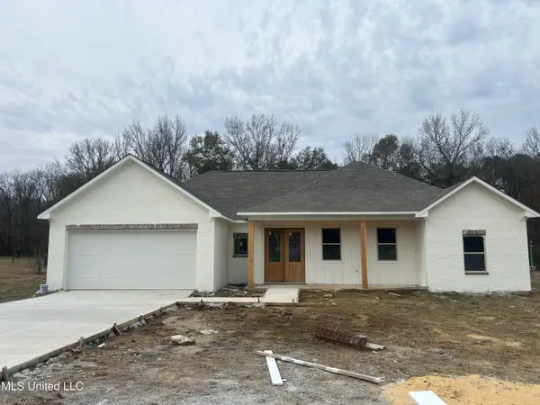 2321 N Pine Lea Drive, Jackson, MS 39209