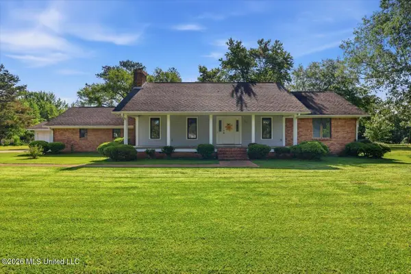 223 Hickory Ridge Road, Florence, MS 39073