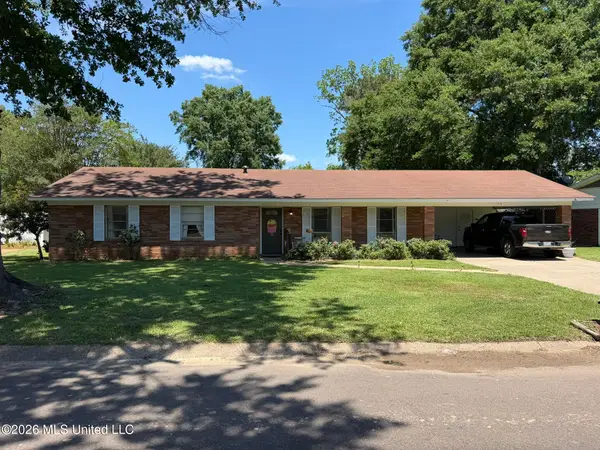 105 Earhart Drive, Natchez, MS 39120