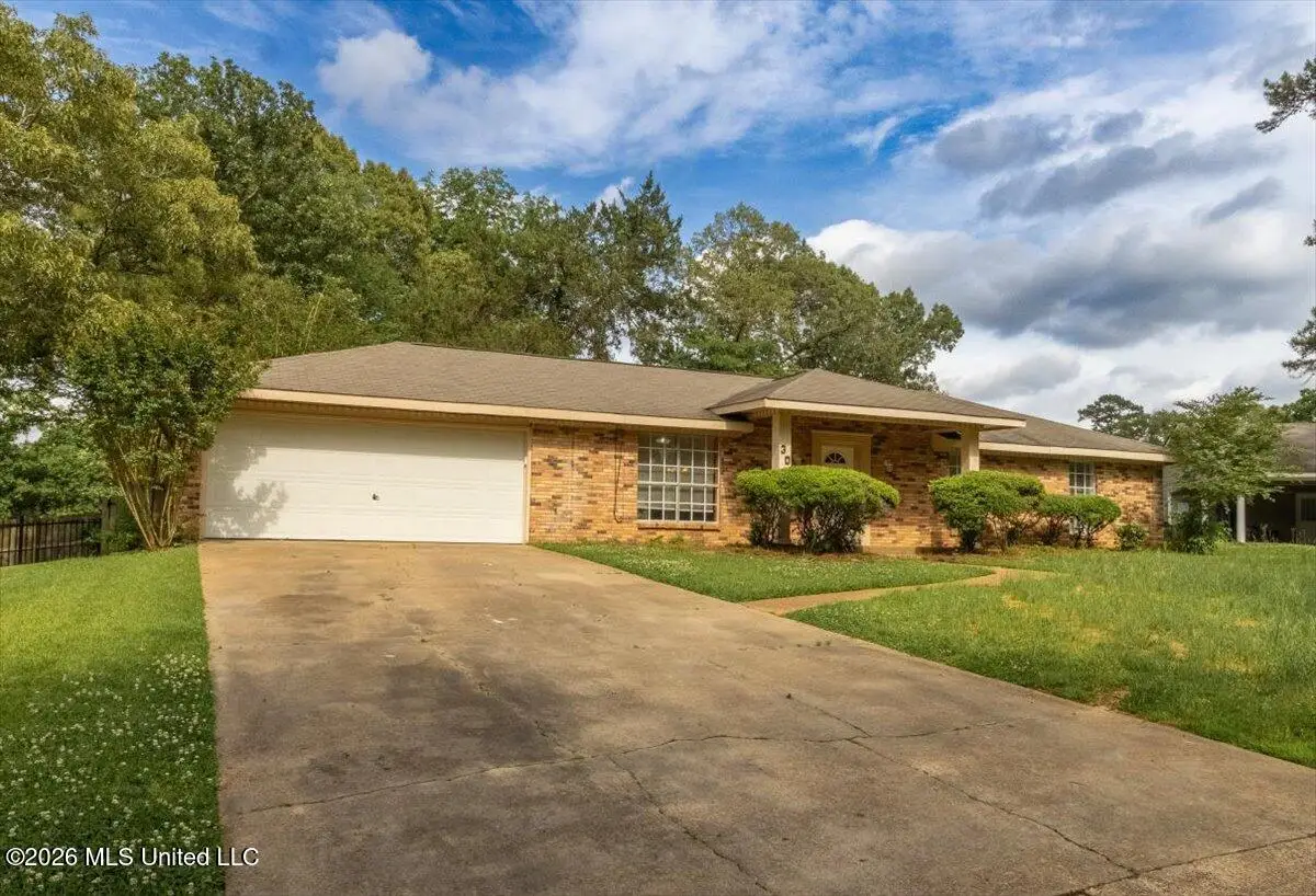 30 Fox Glen Cove, Brandon, MS 39042 - #1